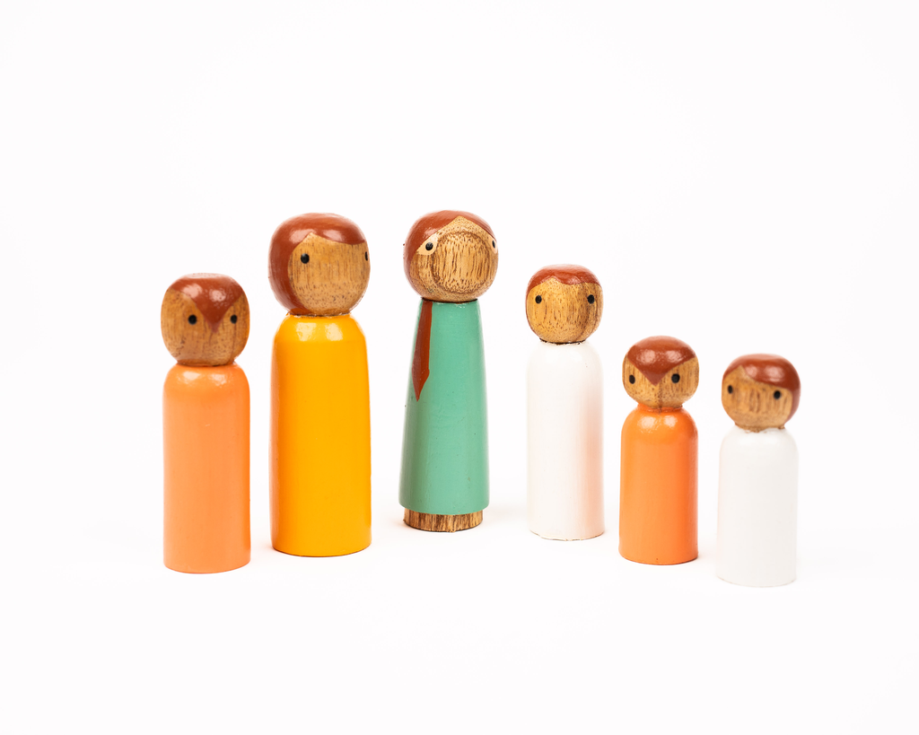 Houten Poppenfamilie - Regenboogkleur