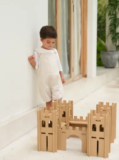 Houten Kasteel - Lucu